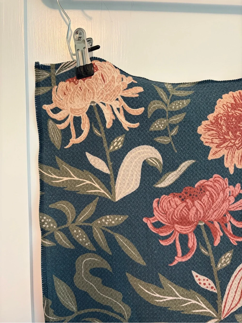 Set of 2 Geometry Tea/Dish Towels Dark Florals